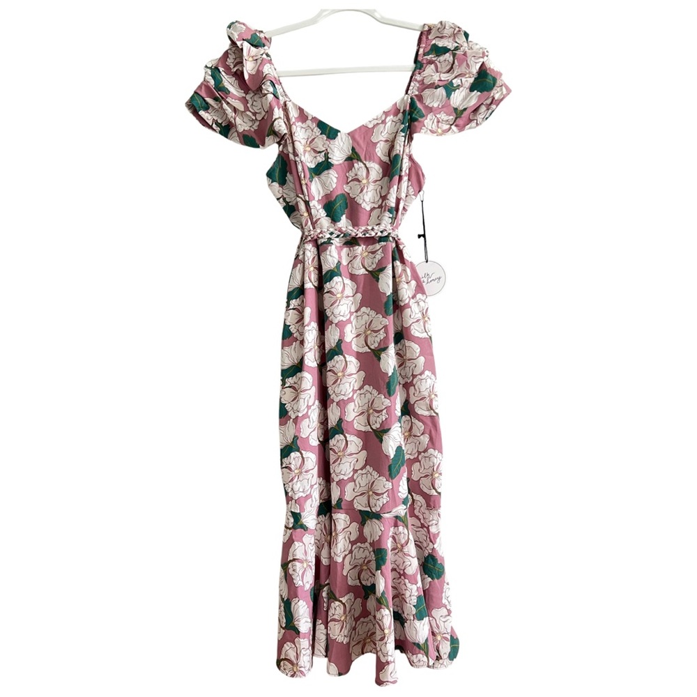 Stunning NWT Milk & Honey Spring Dress Size XL runs small more like a medium